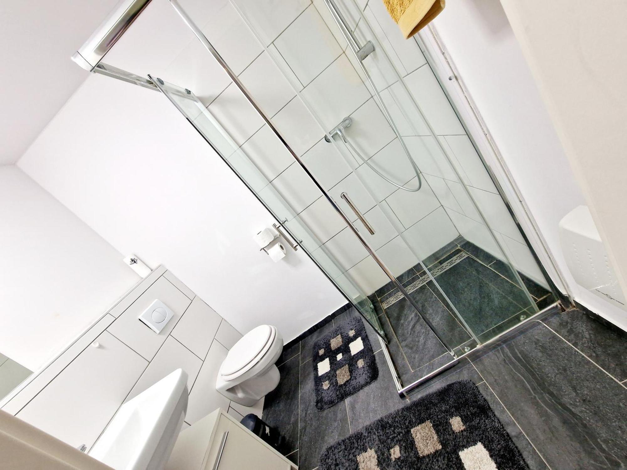 Ibo-Apart 1 Zimmer Apartment In هيرتسوجيناوراخ المظهر الخارجي الصورة